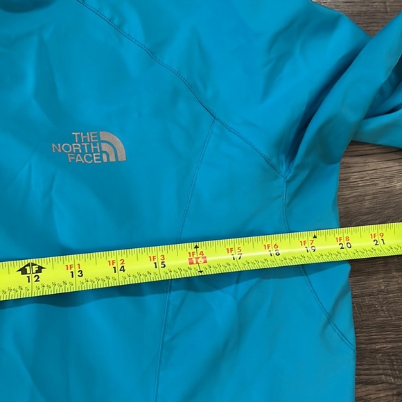 North face jacket - Picture 4 of 5